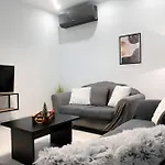 度假居 Aura House *