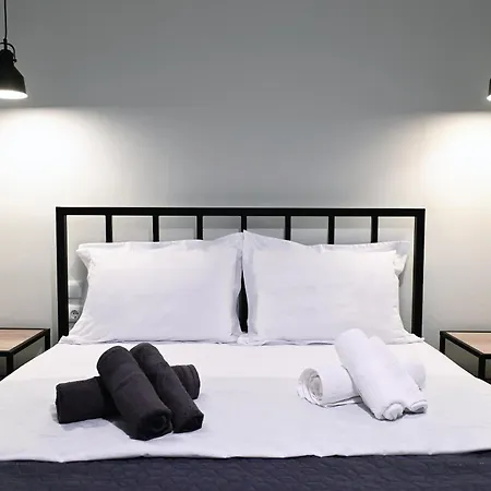 Aura House Koutsopodhi