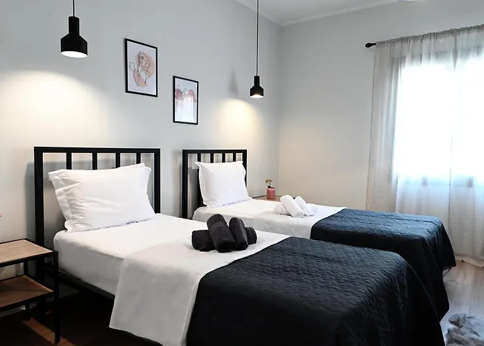 Aura House * Koutsopodhi